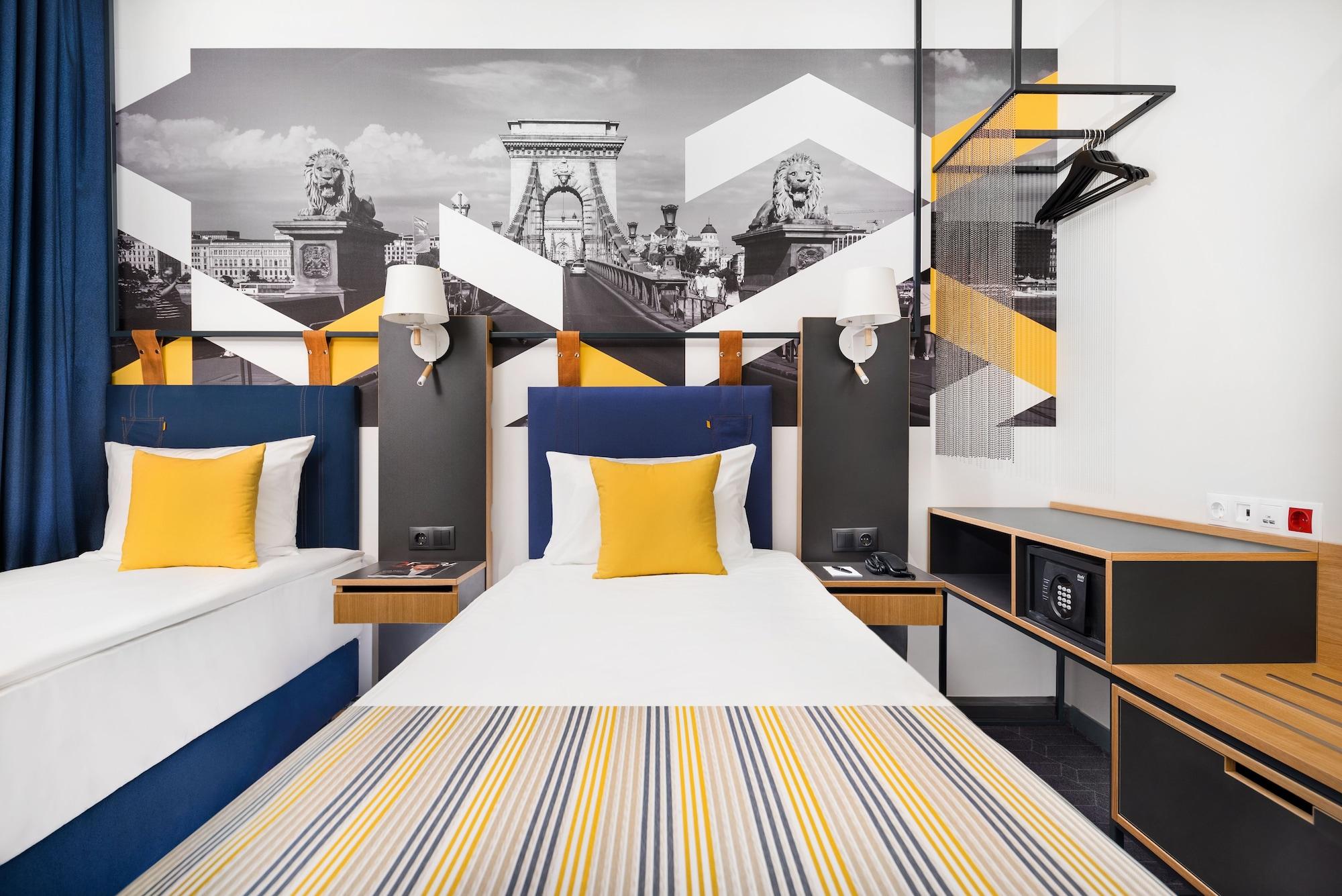 D8 Hotel بودابست المظهر الخارجي الصورة